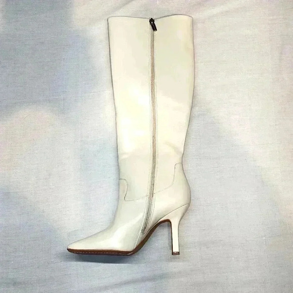 Vince Camuto Kalinder tall shaft boots nwob cream white - Picture 2 of 15